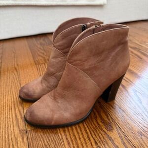 Vintage Vince Camuto brown leather ankle boots Festival western cowgirl boho